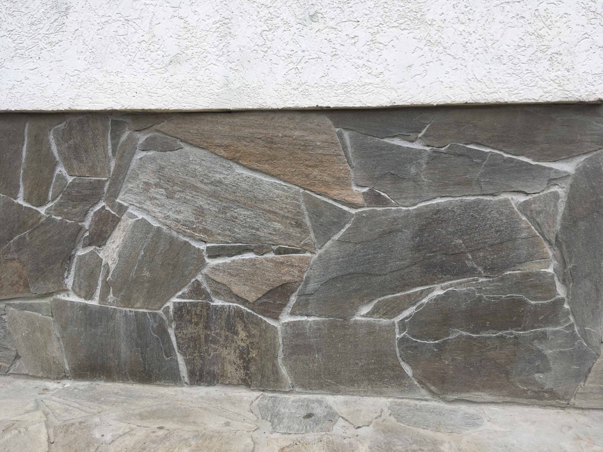 Плитняк златолит Уральский  для фасада купить в Каменск-Уральском